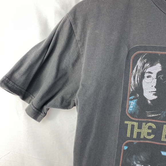 Beatles Apple Tee Shirt  White Album 2008 M/L ( On hold) - Picture 4 of 13